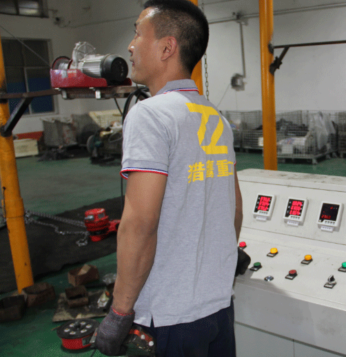 雨水对爬架电动葫芦的影响