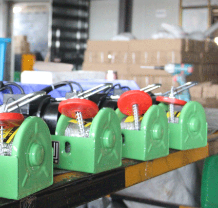 群吊电动葫芦提升工艺