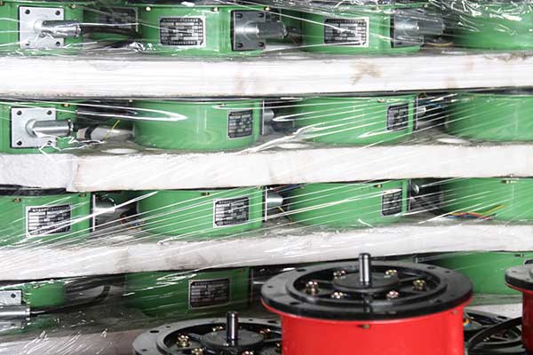 群吊葫芦——同一控制柜操作多台